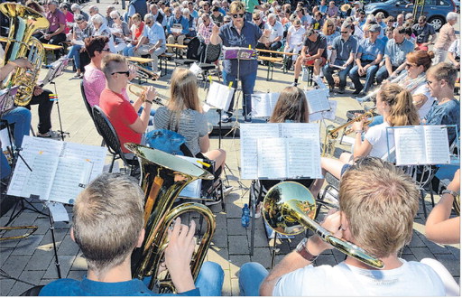 http://grafschafternachrichten.ger.newsmemory.com/newsmemvol1/germany/grafschafternachrichten/20180522/gnhp1_0522_s24.001.pdf.0/img/Image_1.jpg